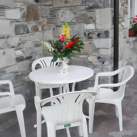 Cozy In 70 M² With Mountain View Terrace شقة *