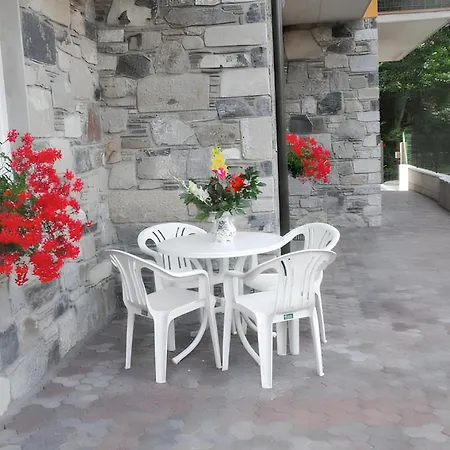 شقة Cozy In 70 M² With Mountain View Terrace Livo (Lombardy)